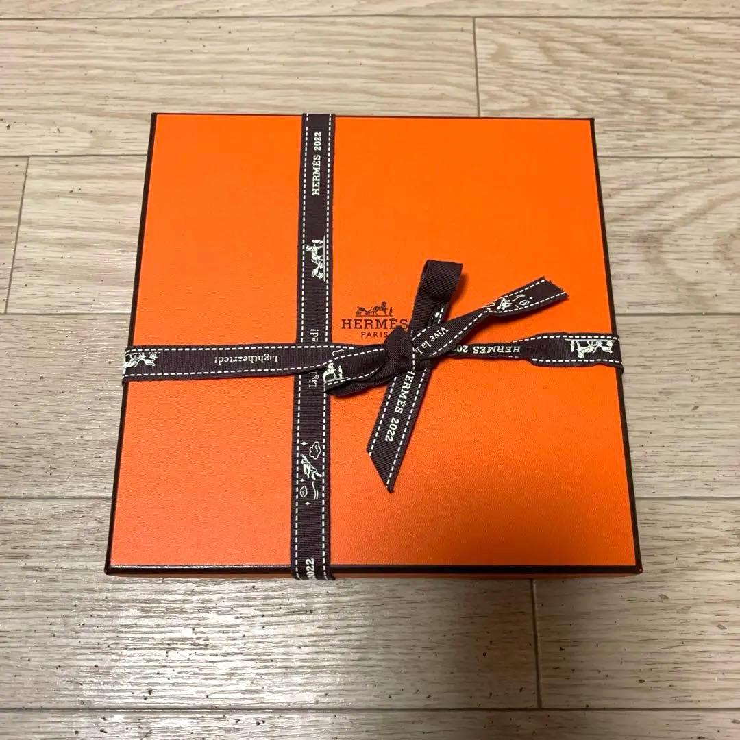 未使用タグ付き✨HERMES エルメス カレタオル 《アヴァロン》ハンカチタオル