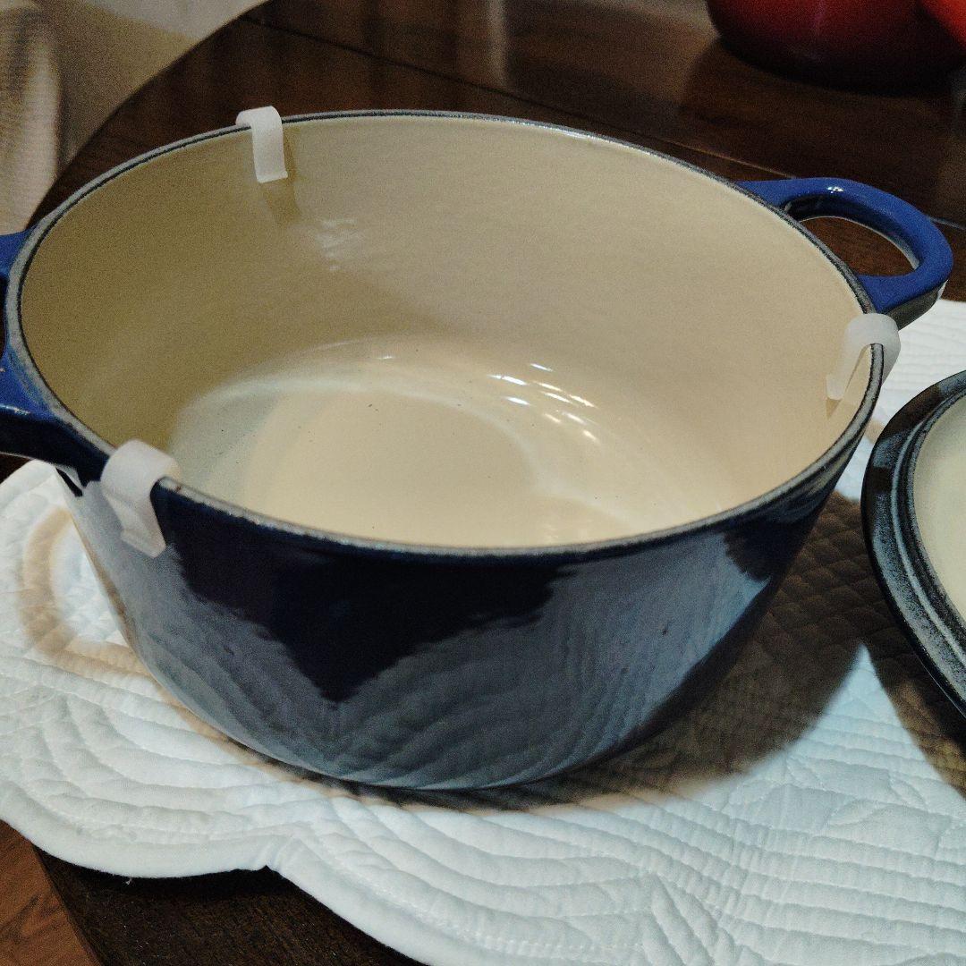 Le Creuset 両手鍋 青 約18cm - メルカリ