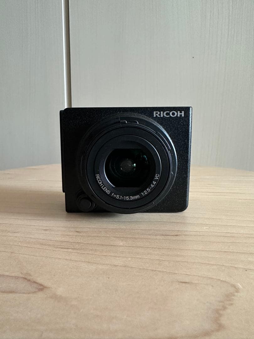 RICOH GXR用　LENS S10 24-72mm F2.5-4.4 VC