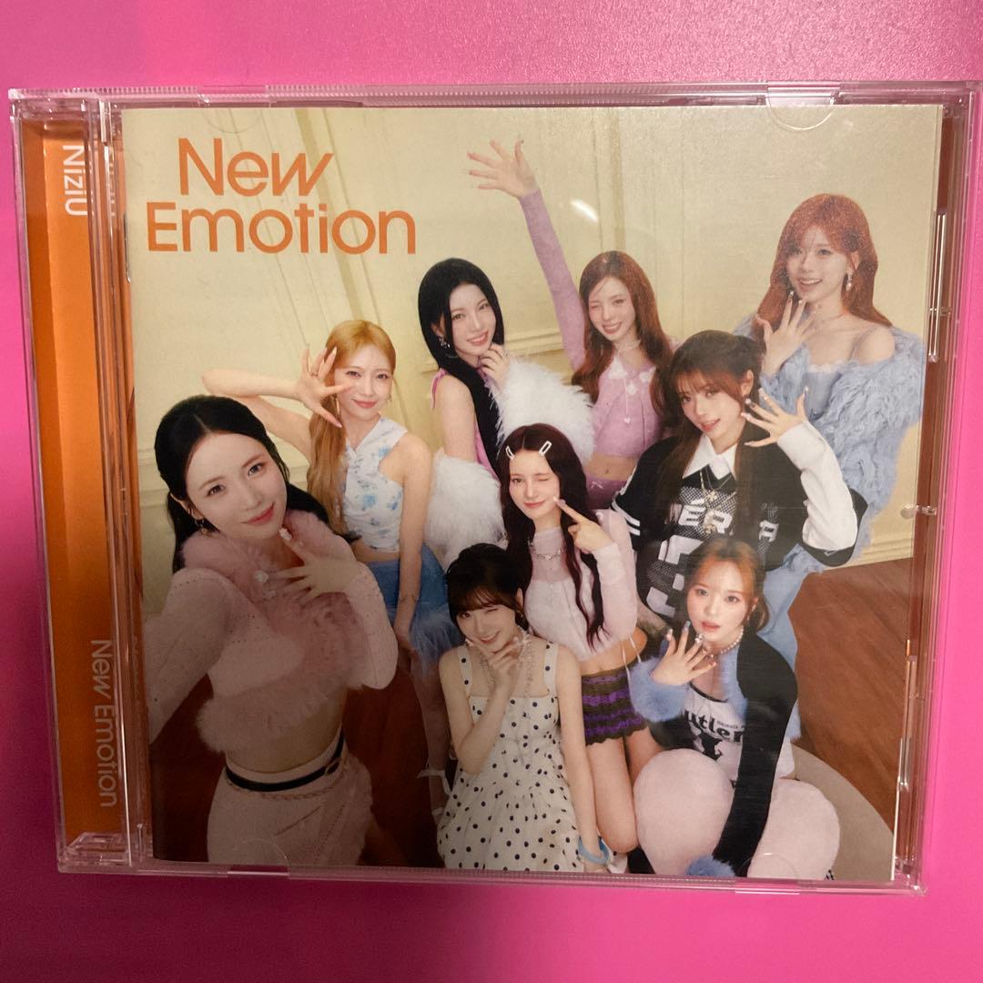 NiziU 3rd Album New Emotion A ミイヒ 通常盤 - メルカリ