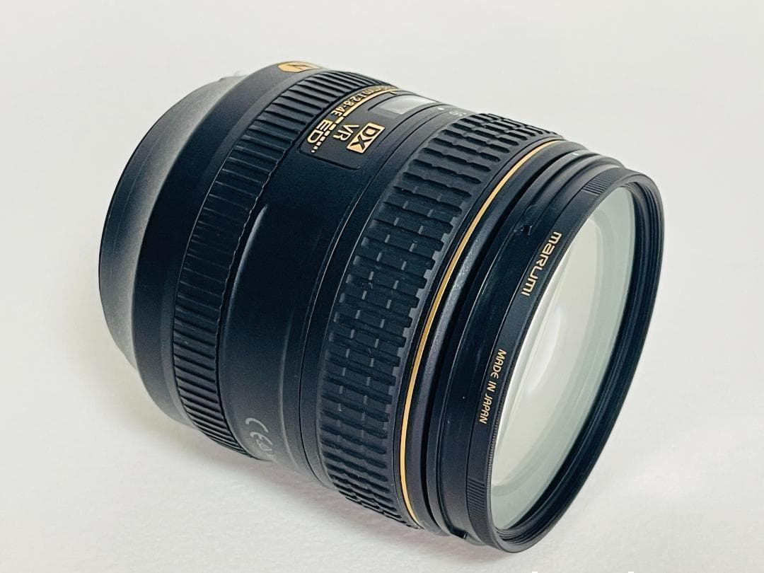 ニコンAF-S DX NIKKOR 16-80mm f/2.8-4E ED VR