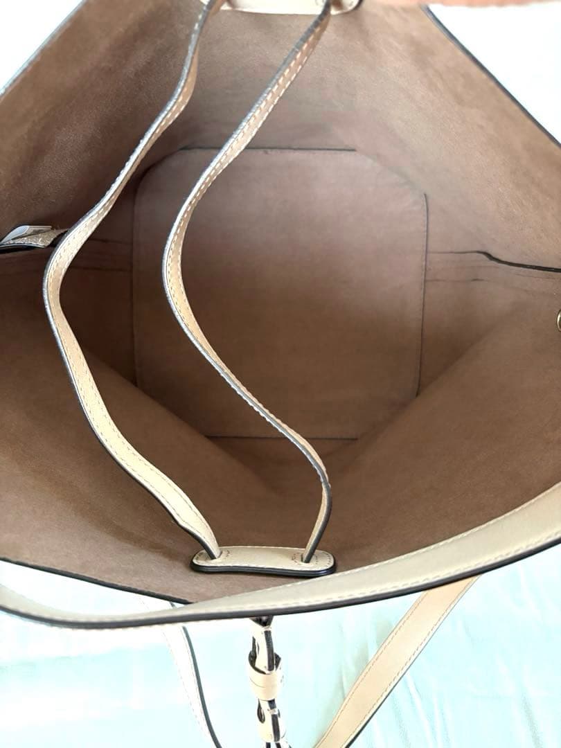 【FURLA】フルラ バケツ型2wayバッグ/同色ポーチ付き《美品》