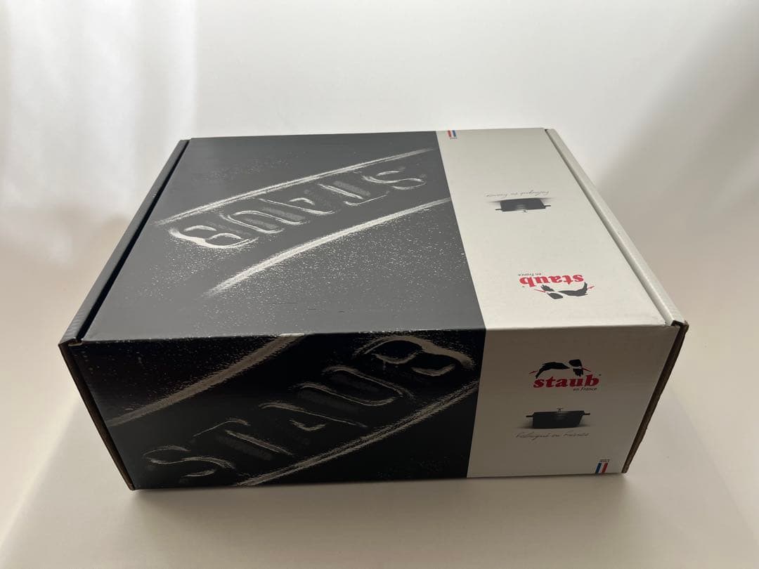 新品未使用 Staub ストウブ ピコ・ココット 28cm 6.7L バジル