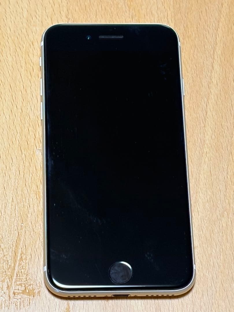 Apple iPhone SE 第2世代　ホワイト Amazon | 【整備済み品】 Apple iPhone SE（第2世代） 64GB ホワイト