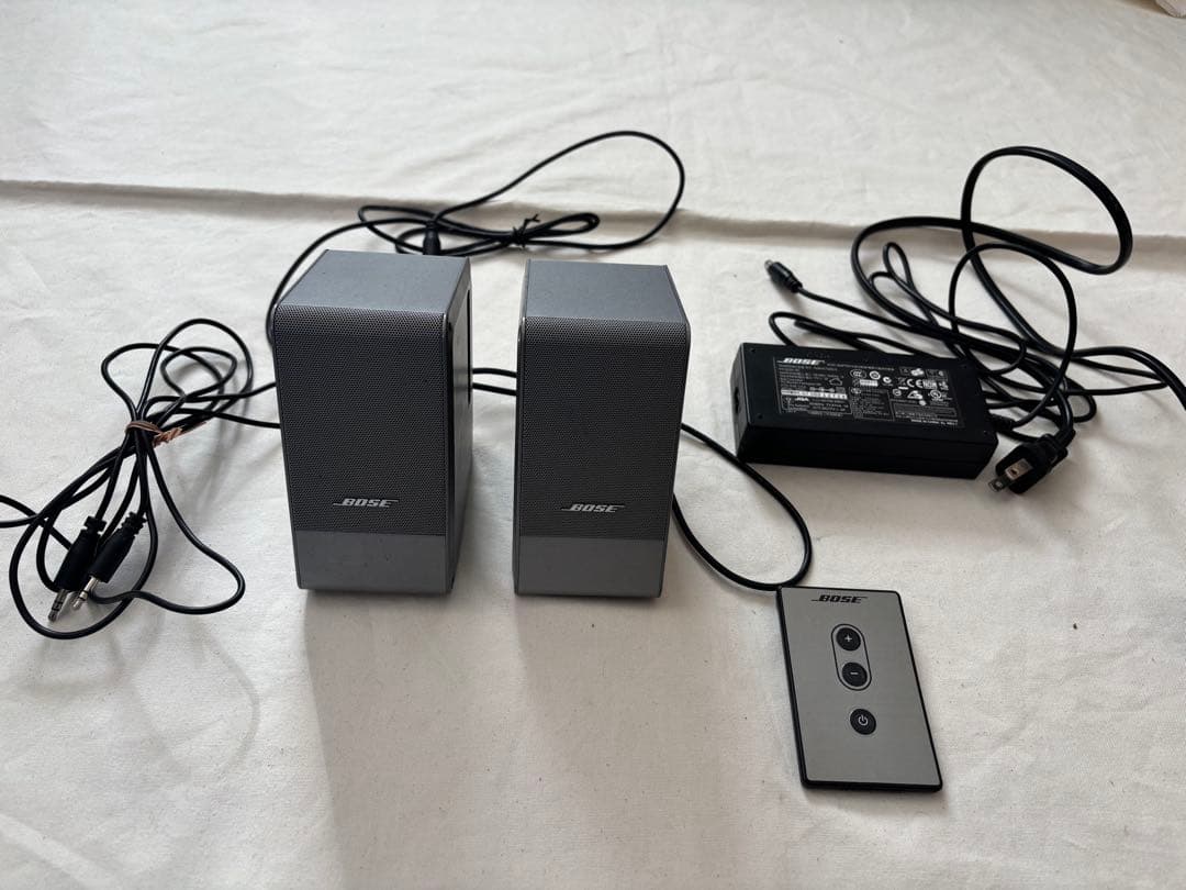 【中古】BOSE 　desktop　speaker Amazon.co.jp: Bose Computer MusicMonitor マルチメディアスピーカー