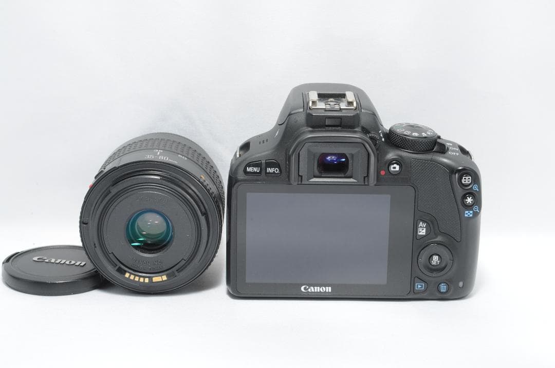 家族もお子様も綺麗に Canon Kiss X7 小型 軽量で届いてすぐ使える