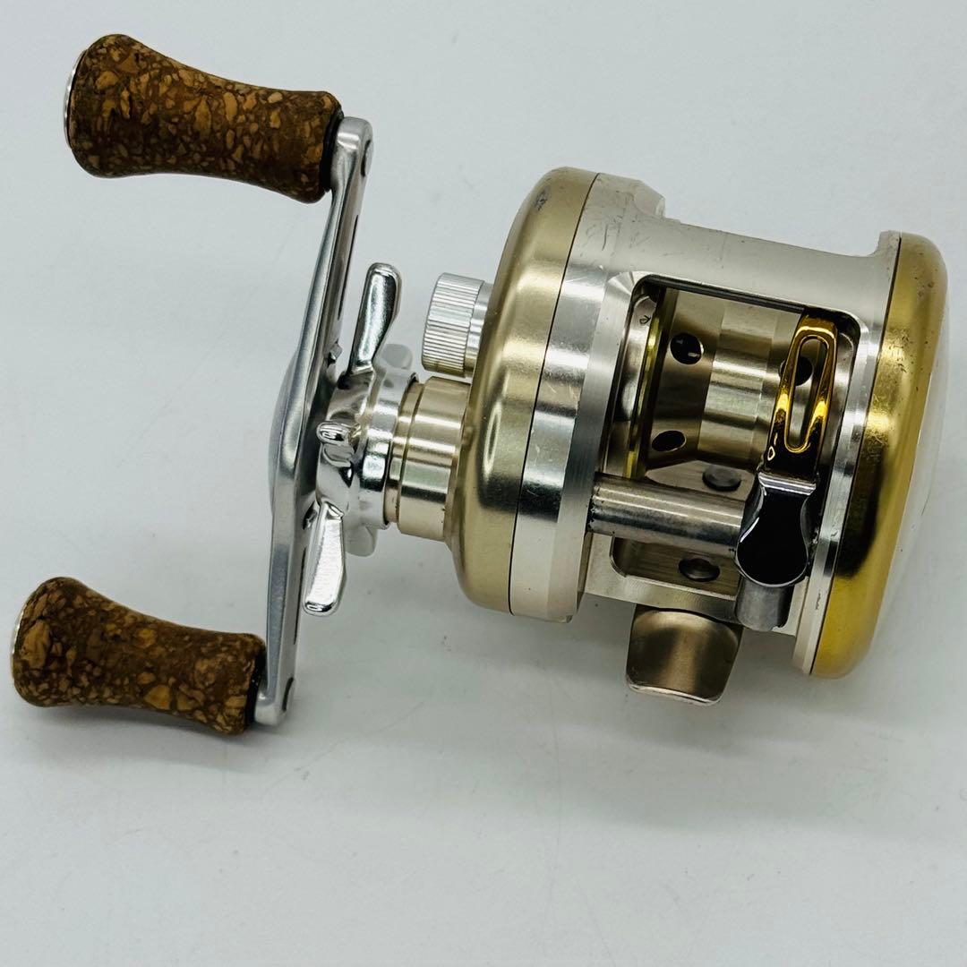 美品/動作良好】ダイワ ミリオネア CV-Z 205（右ハンドル） - メルカリ