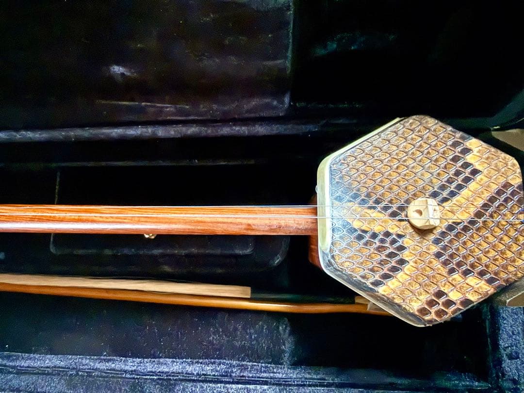 二胡（調整ネジ、アクセサリー付き） 二胡（調整ネジ、アクセサリー付き） Amazon.co.jp: 二胡 アジャスター