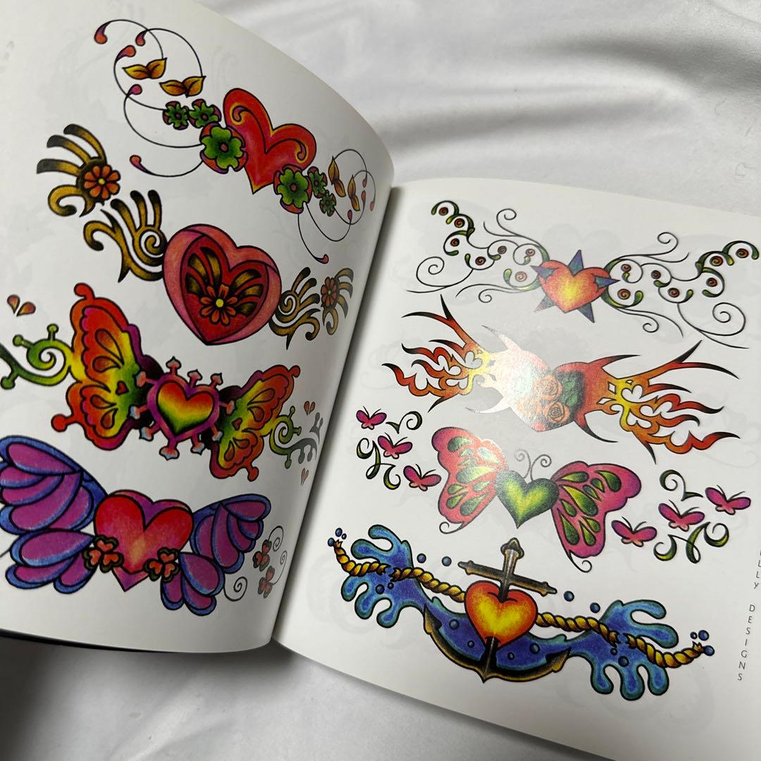 洋書 参考書 Tattoo Johnny:3000 Tattoo Designs - メルカリ