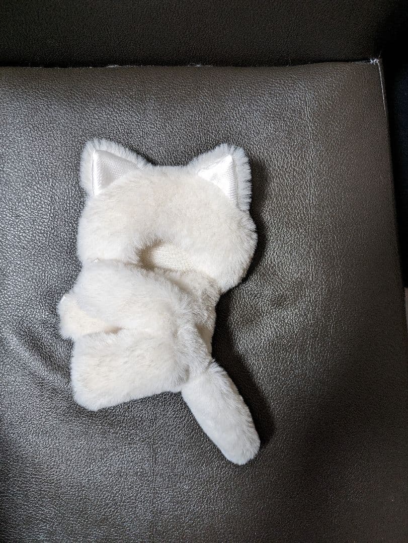 ぬい服 ちびぐるみ 約11センチ用 抱きつき ショルダー おすわり 白猫