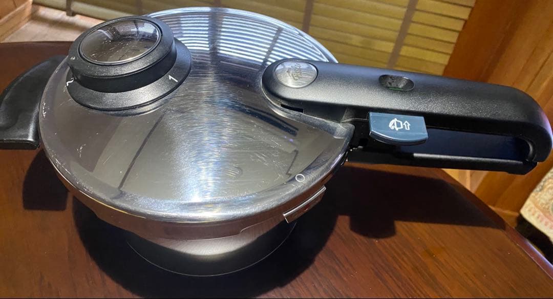 Fissler(フィスラー)ステンレス圧力鍋 2.5L