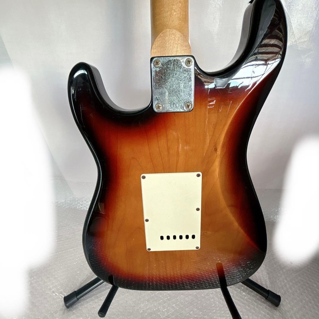 ストラトキャスター タイプ/Legend/サンバースト /エレキギターG0061