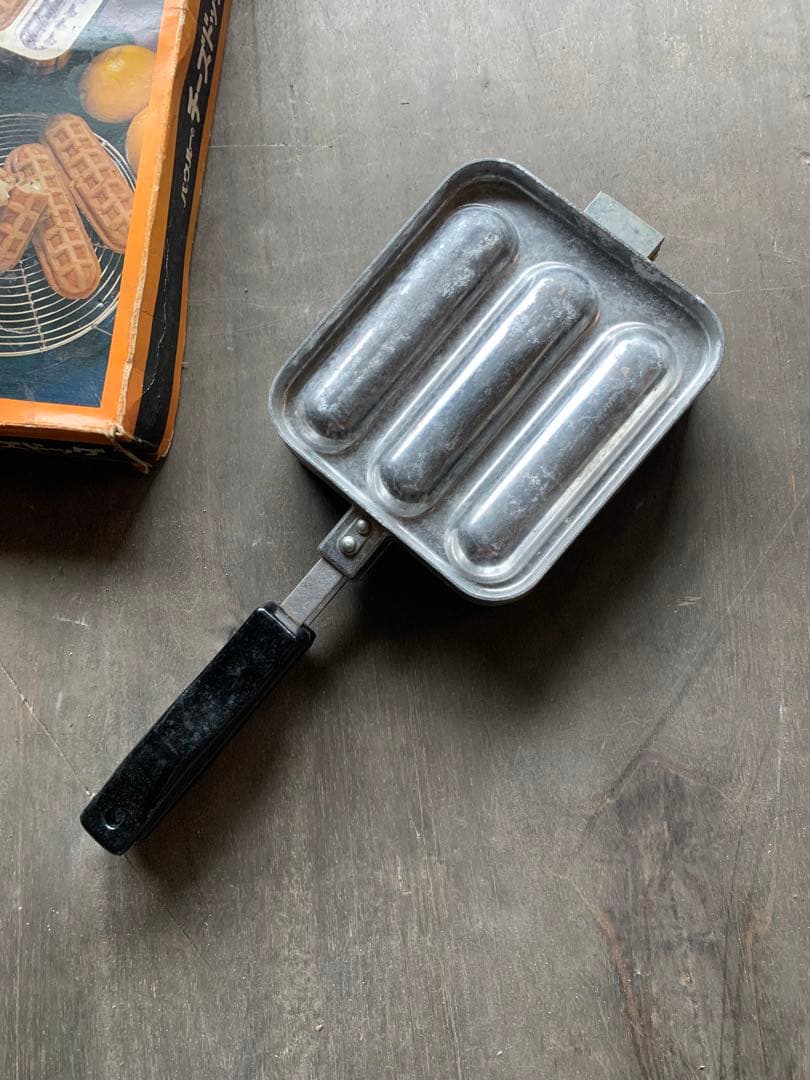 バウルーのチーズドッグ - メルカリ