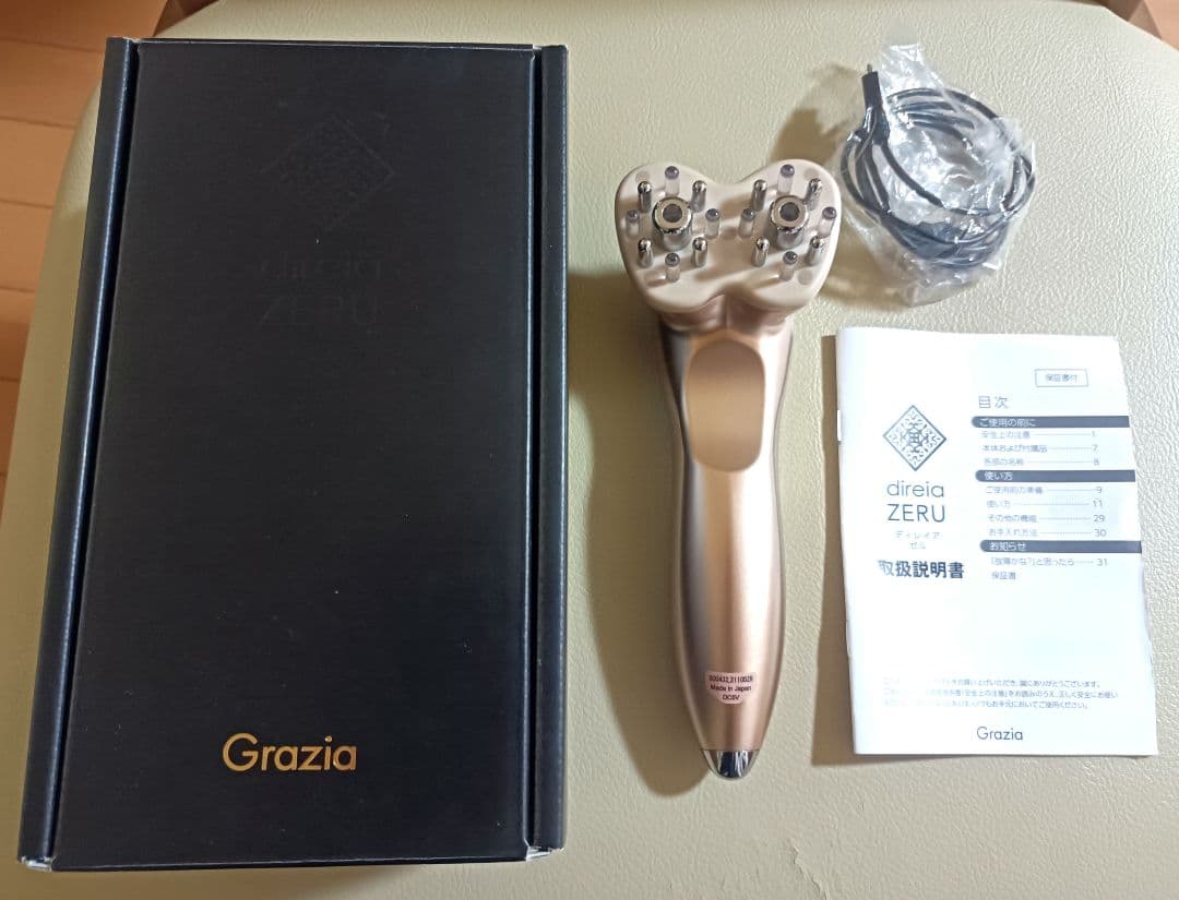 ダ*ン様 日曜日限定価格藤田二コルさんご愛用美顔器 direiaディレイア ZE