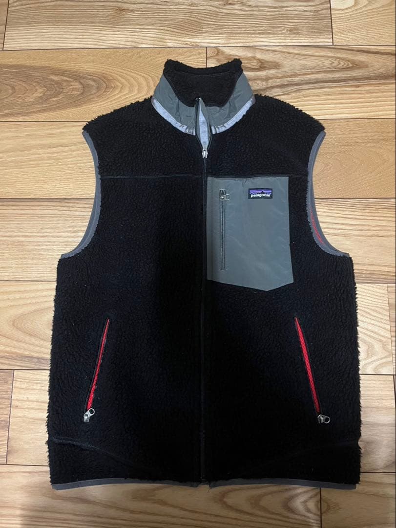 パタゴニア (Patagonia) モデル名: クラシック・レトロX・ベスト PATAGONIA(パタゴニア) Classic Retro-X Vest(クラシックレトロXベスト