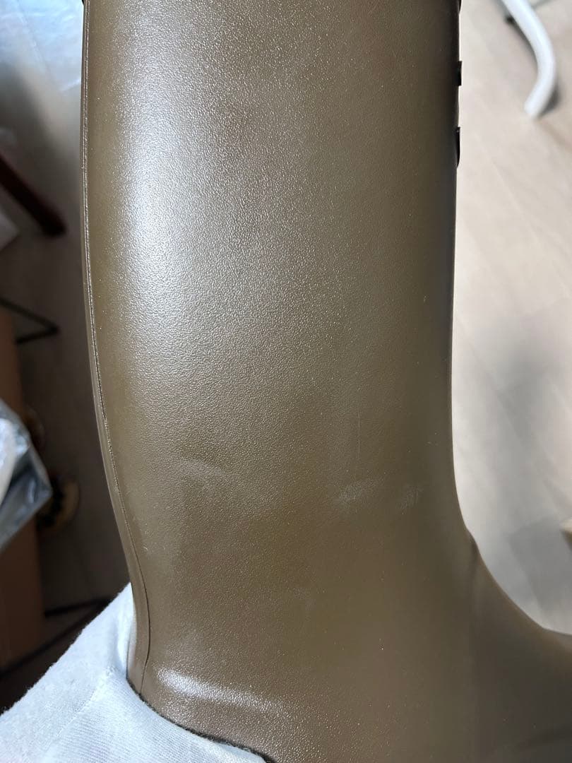 新品訳アリ】CHANELレインブーツ 39 カーキ - メルカリ