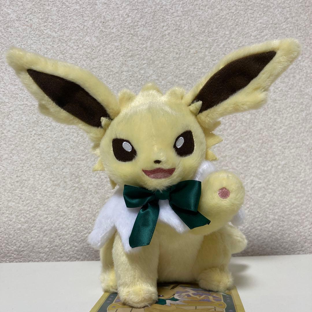 ポケモンセンター イーブイコレクション サンダース ぬいぐるみ - メルカリ