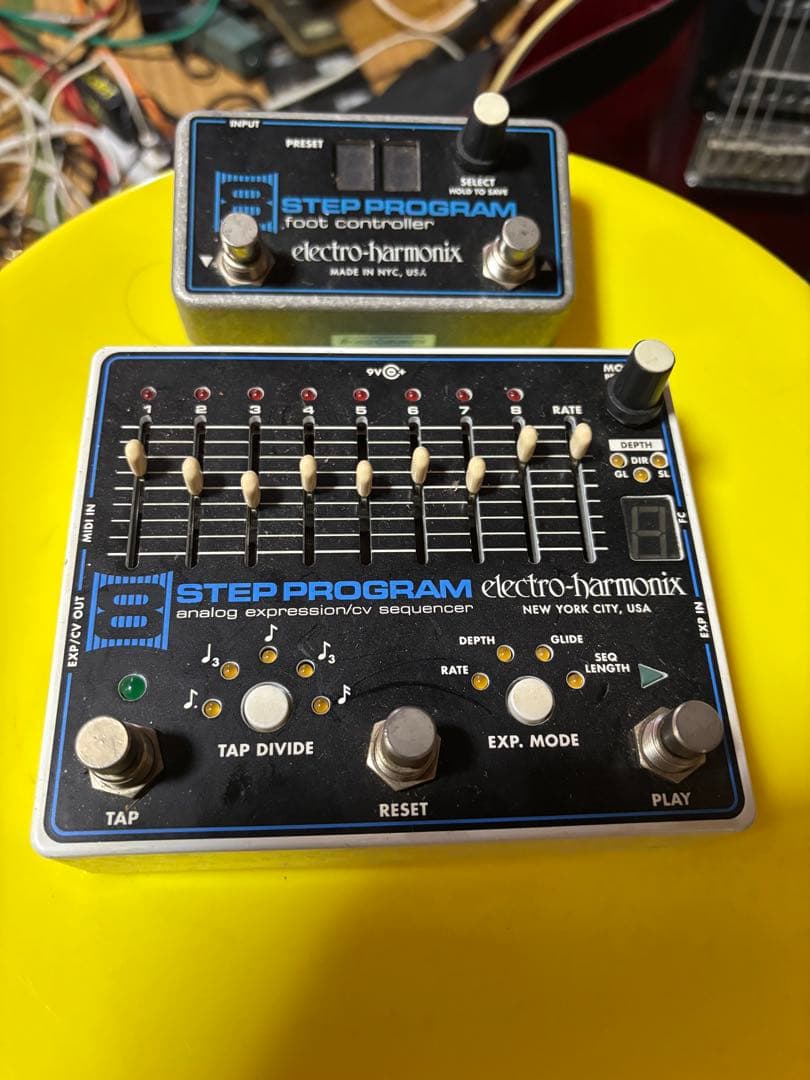 Electro Harmonix 8 Step Program とコントローラー 71F6GyNgFkL._AC_UF350,