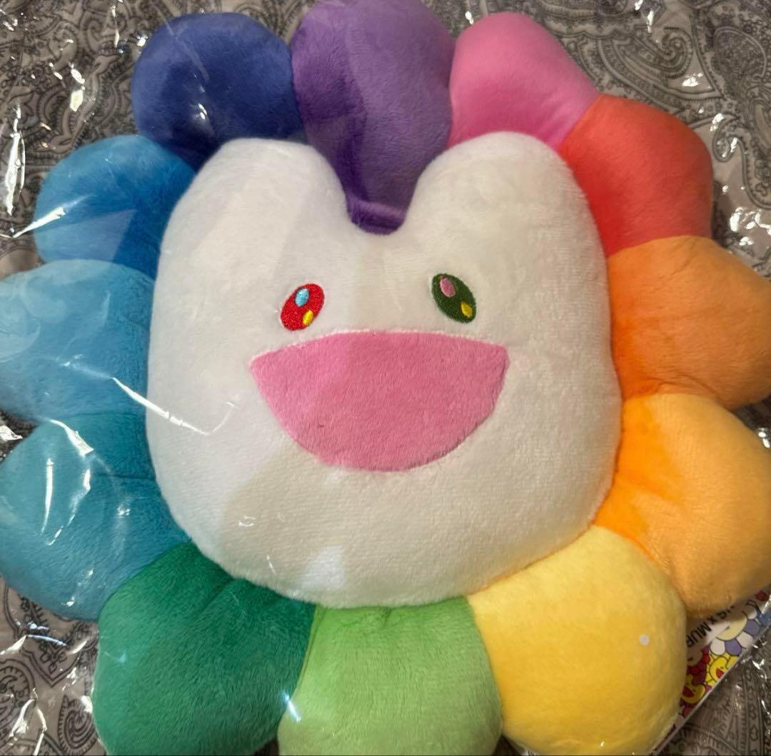 New Jeans 村上隆 フラワー クッション 30cm - メルカリ