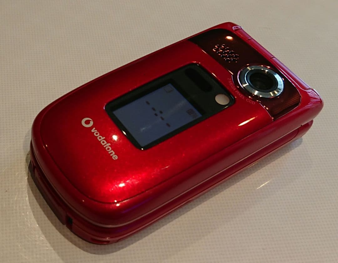 レア Vodafone ボーダフォン V601SH レッド ガラケー 携帯 - メルカリ