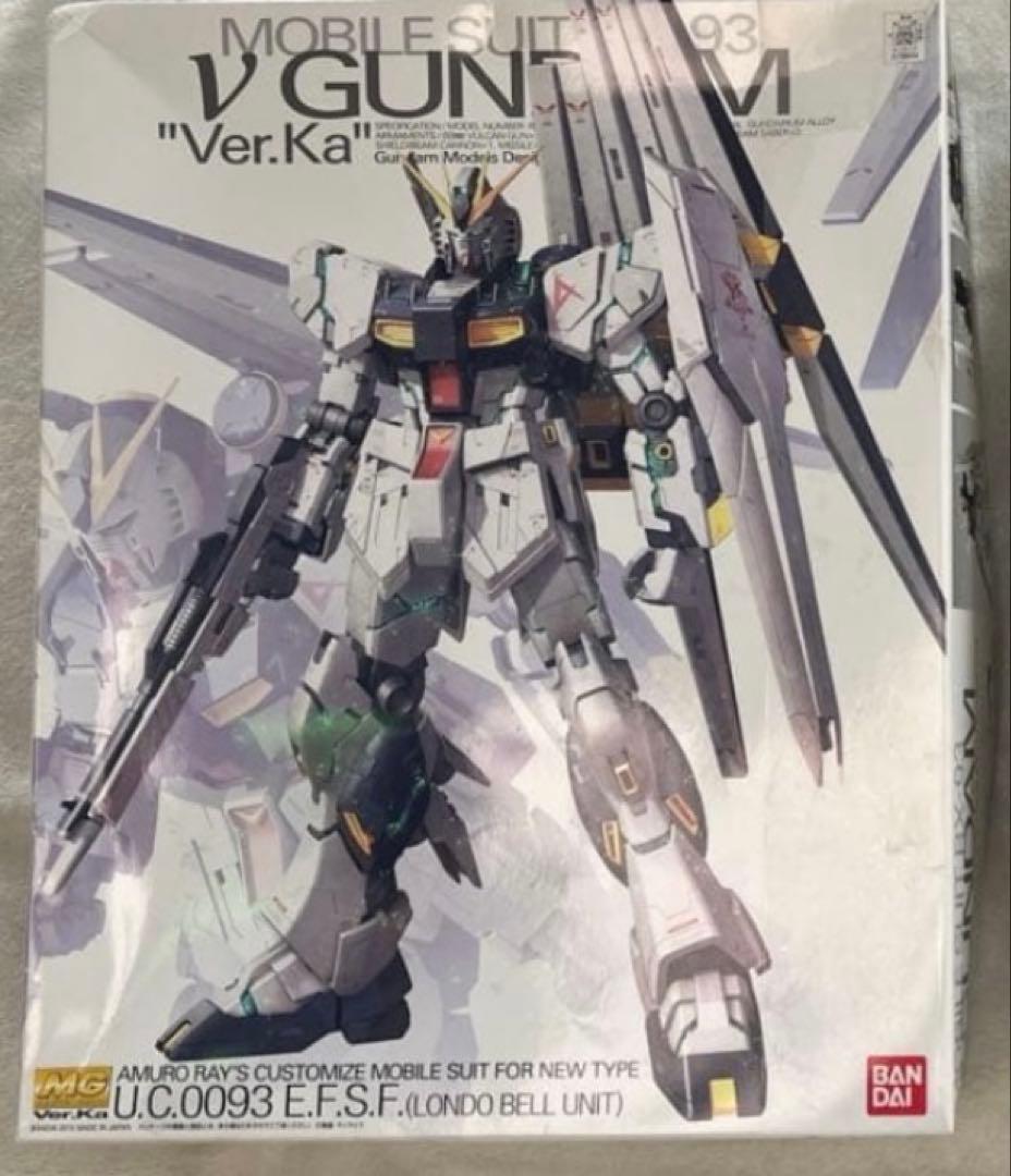 MG νガンダム 1/100 MG 1/100 νガンダム メタリックコーティングVer.│株式会社BANDAI