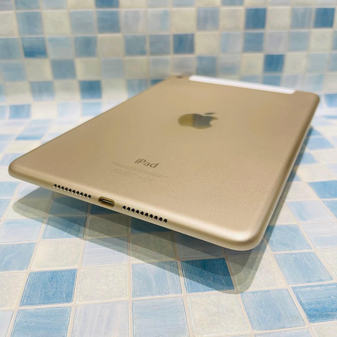 iPad mini 第4世代 本体 16GB Cellular ドコモ ゴールド - メルカリ