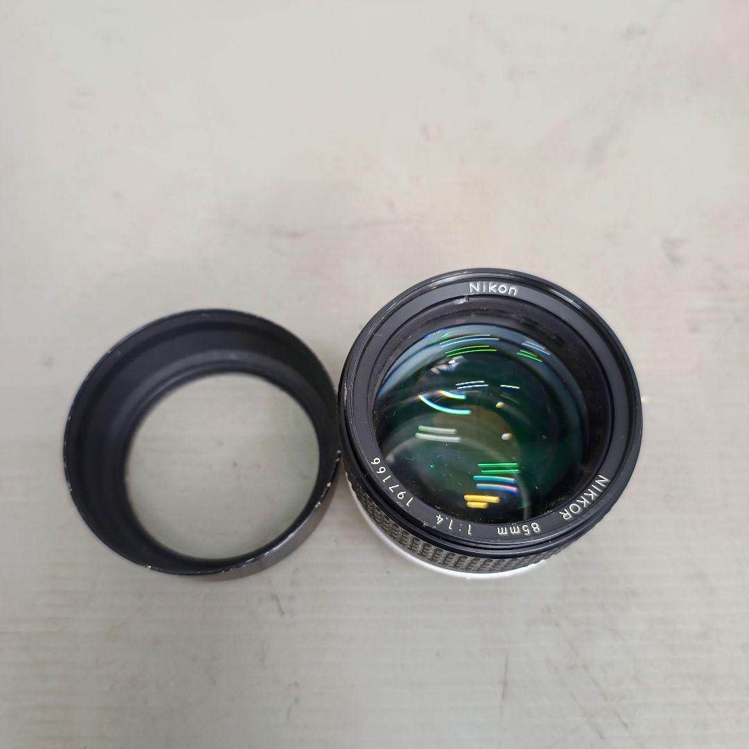 sonyEレンズ 銘品TAMRON28mm F2.8 BBARNikonフード付