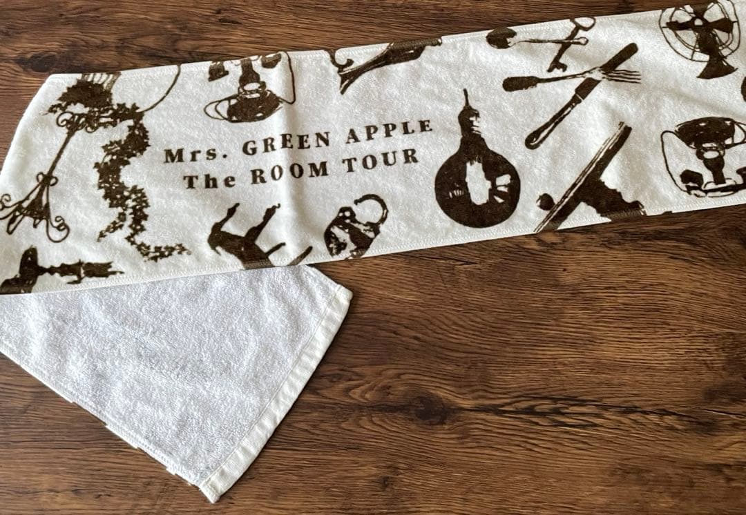 Mrs. GREEN APPLE The ROOM TOUR タオル