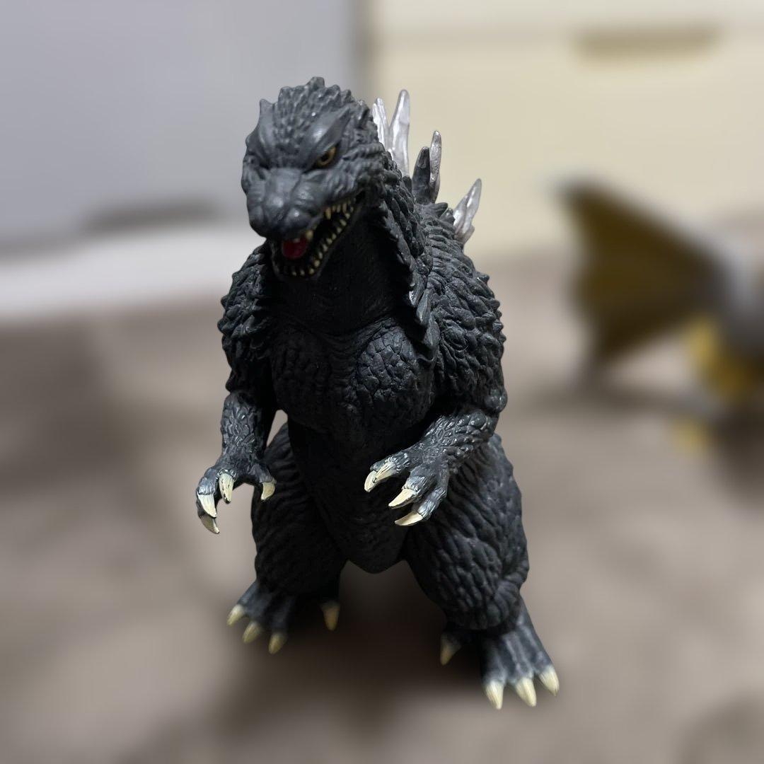 ゴジラ シリーズ フィギュア 7体 可動式 - メルカリ