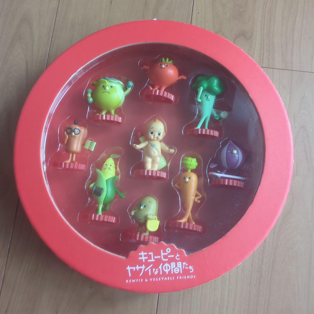 キューピーとヤサイの仲間たち フィギュアセット - メルカリ