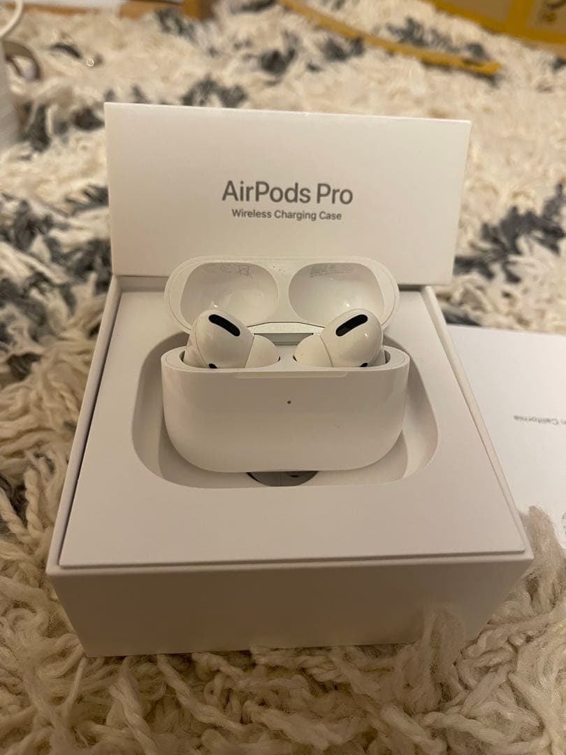 AirPods Pro 一世代A3083 モデル 1 x Apple A2083 AirPods Pro 1st Generation Replacement AirPod