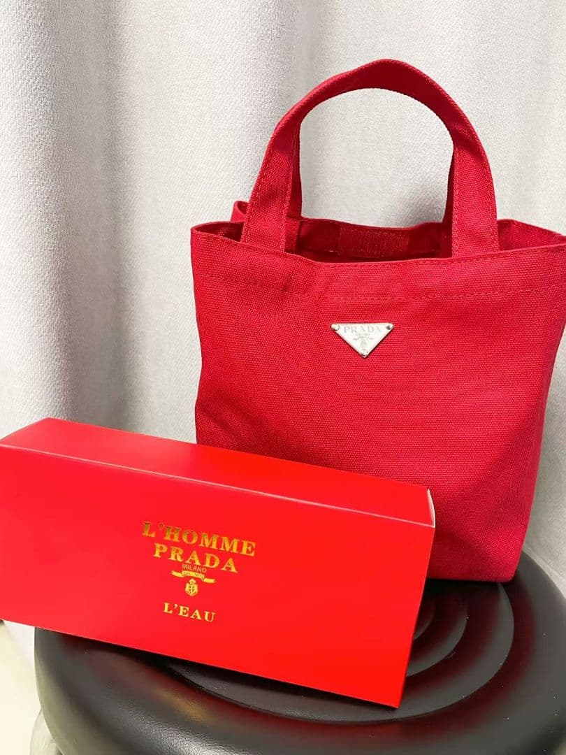 未使用 PRADA プラダ ノベルティトートバッグ レッド ttw - メルカリ