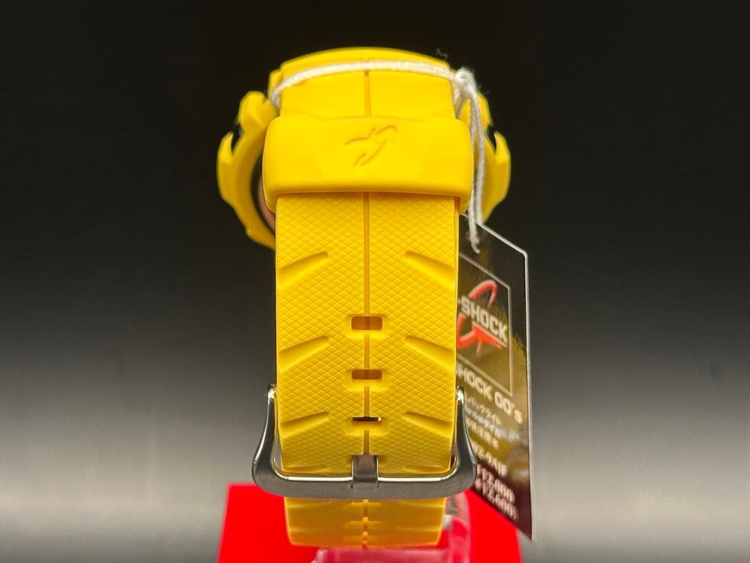 CASIO G-302-9AJF 黄反転液晶 クレイジーイエロー 新品 - メルカリ