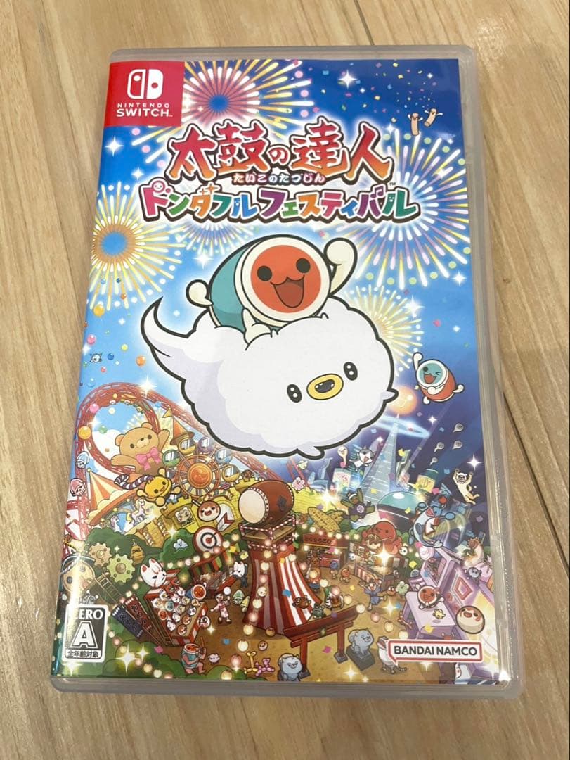 《太鼓の達人》ドンダフルフェスティバル　Switch 太鼓とバチ　セット★美品★