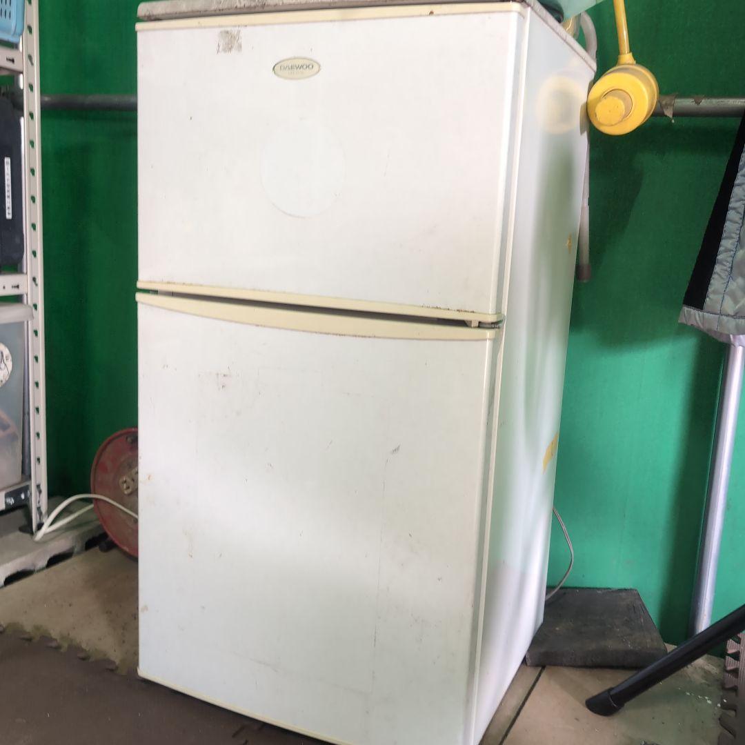 ホワイト 2ドア冷蔵庫 上部冷凍室 冷凍冷蔵庫 86L 冷蔵室60L/冷凍室26L 右開き ZFR-D90 山善 | 山善