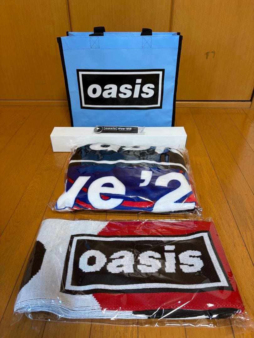 oasis オアシス福袋限定公式グッズ　5点セット(10/25版) Oasis 福袋 限定商品 グッズ 10/25 - メルカリ
