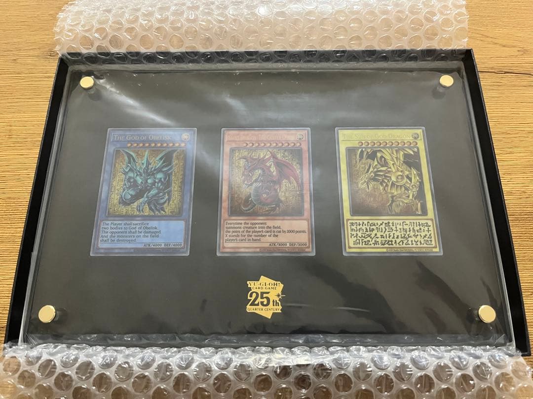 遊戯王25周年記念商品三幻神スペシャルカードセット（ステンレス製）No.5577 Amazon.co.jp: 三幻神 スペシャルカードセット ステンレス製 25th ZNG