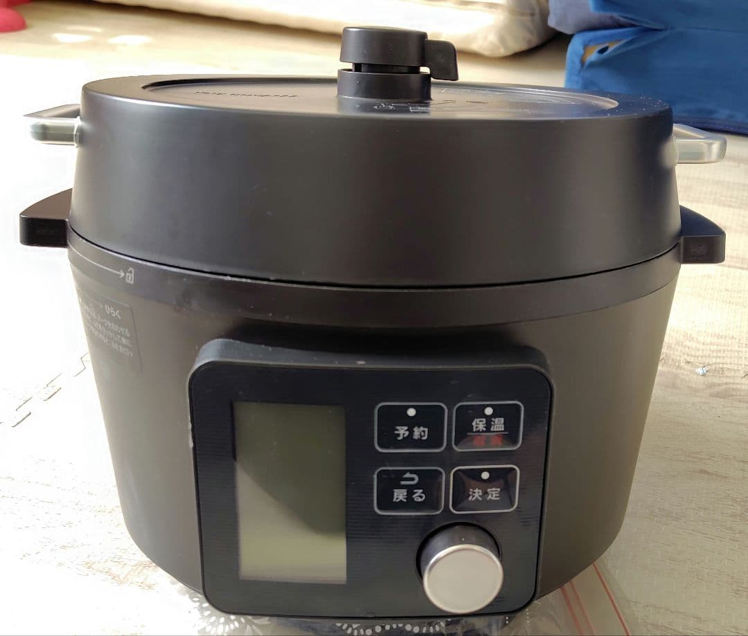 アイリスオーヤマ電気圧力鍋 4.0L 黒　PMPC-MA4