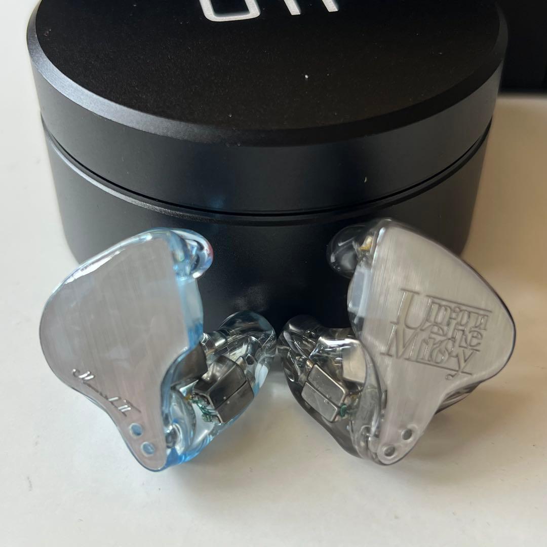 専用　【名機】Unique melody Maverick カスタム 2 レビュー】“ハイブリッド”のイメージを変える完成度、Unique Melody