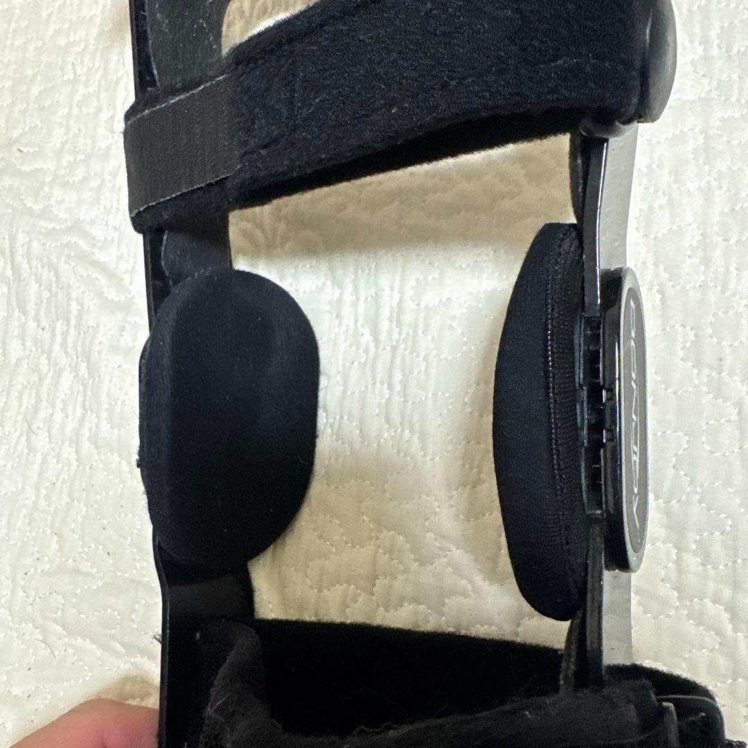 DONJOY ブラック 膝用サポーター 左膝装具 Mサイズ - メルカリ