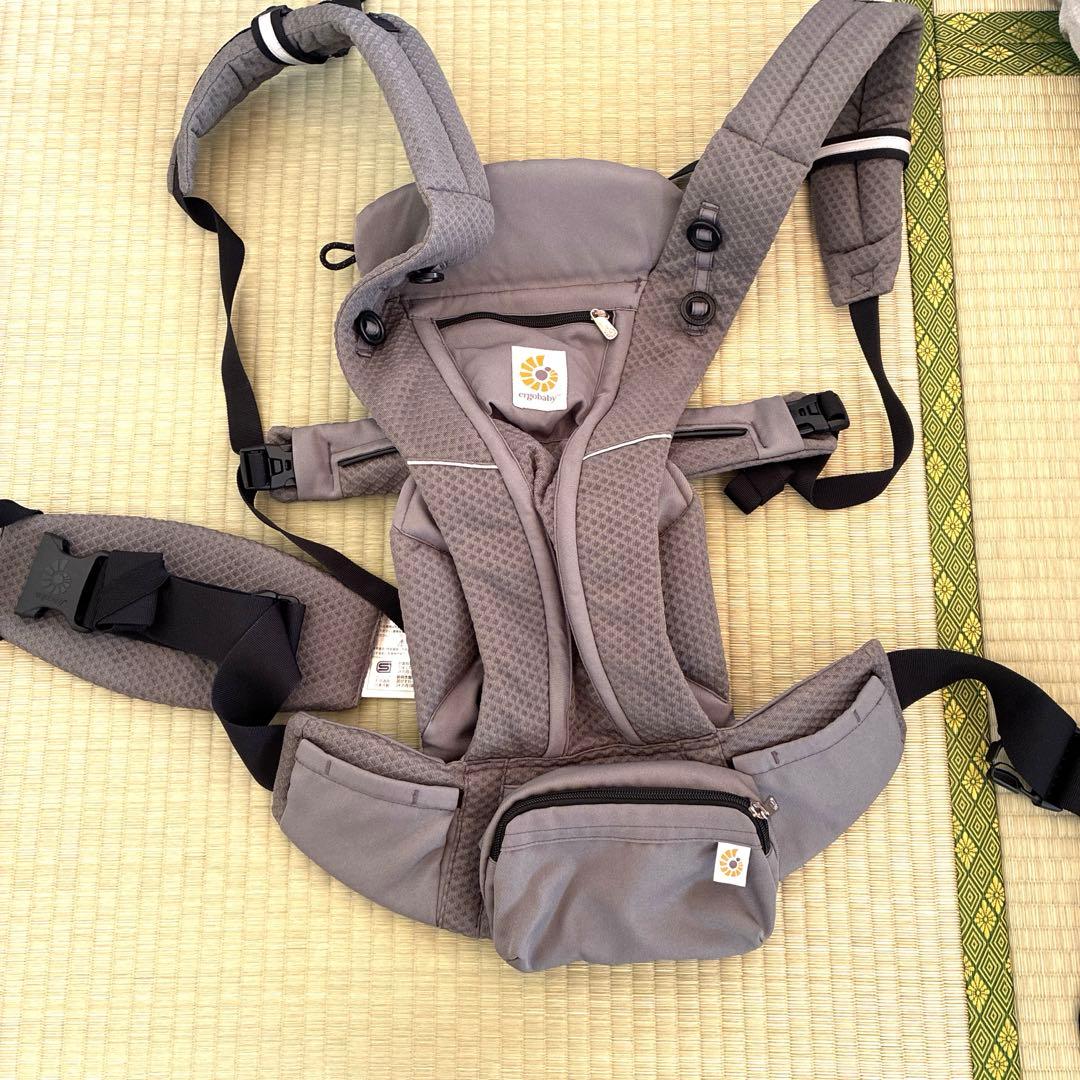 美品　エルゴベビー　ベビーキャリアオムニブリーズ エルゴベビー OMNI Breeze (オムニブリーズ) | エルゴベビー