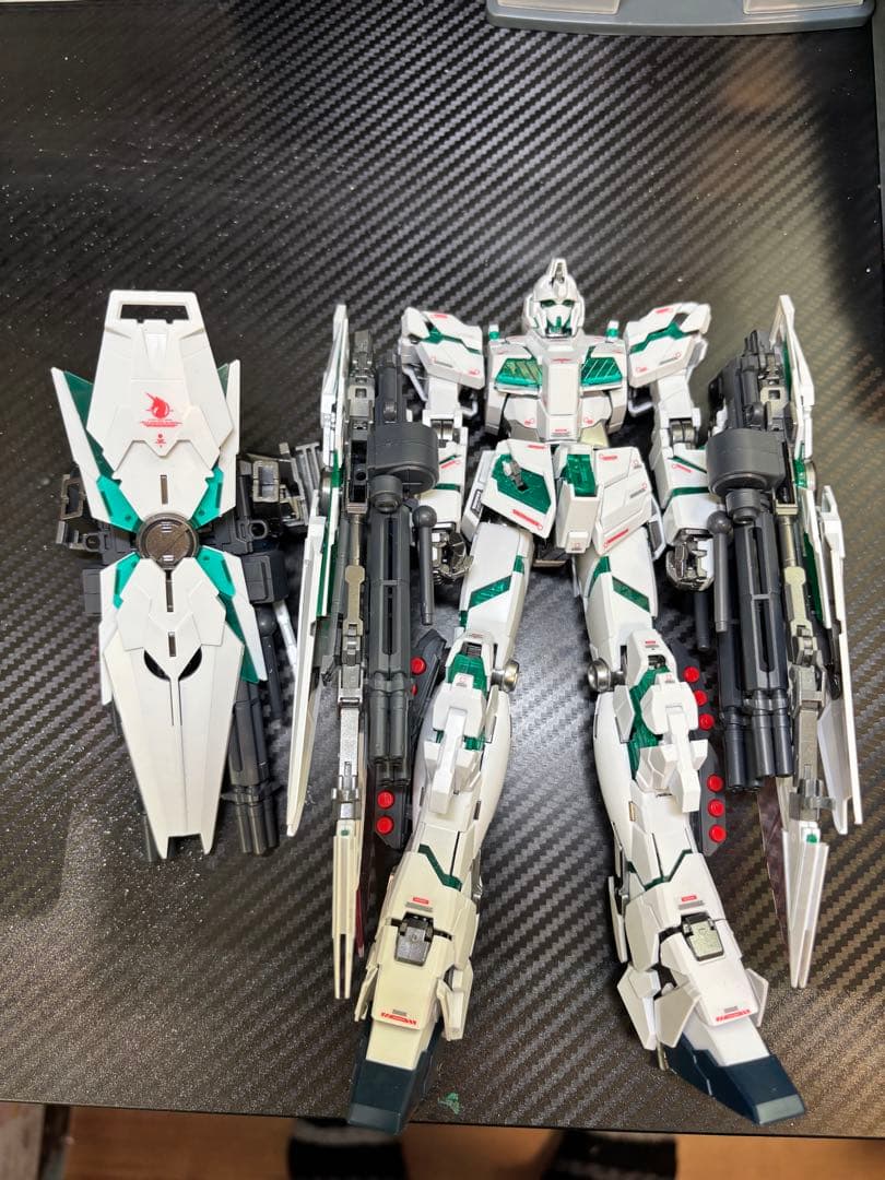 組み立て済みガンプラまとめ売り - メルカリ