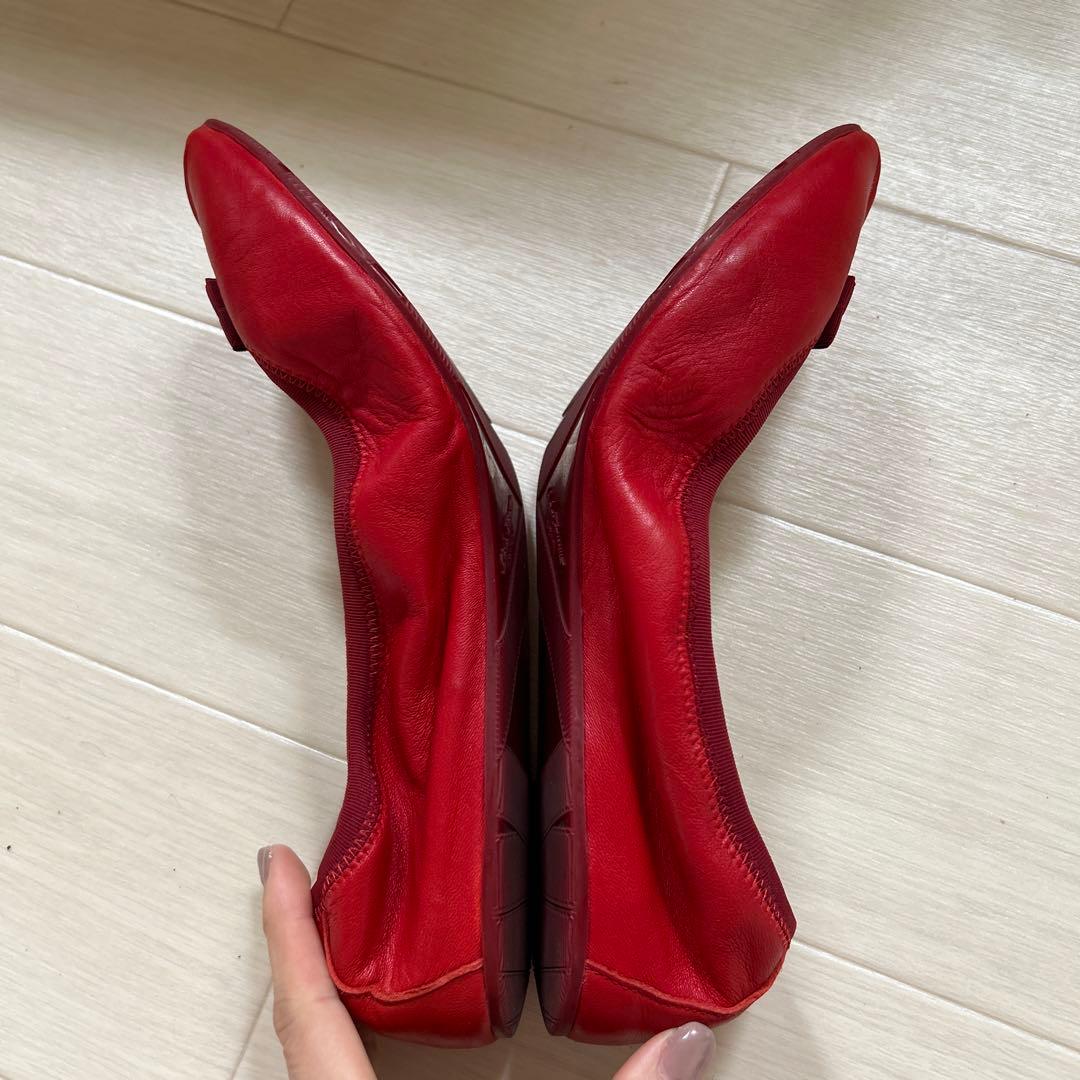 【フェラガモ】フラットシューズ　赤　25.5cm