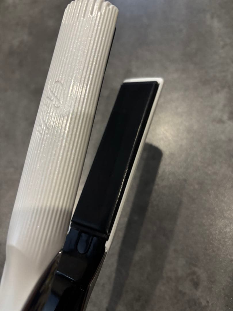 ⭐️箱不要¥500割引】MTG リファ ReFaストレートヘアアイロン① - メルカリ