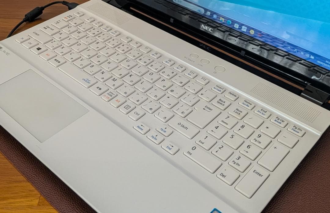 Win11 LAVIE/i5/8G/SSD480G/DVD/WLAN/カメラ - メルカリ