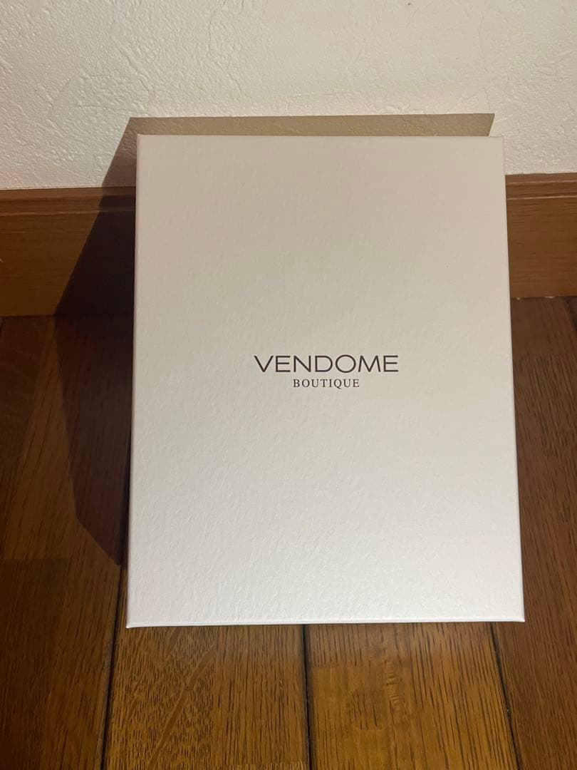 【期間限定】ヴァンドーム ミニオン　フェイラータオル　ブローチ ヴァンドームブティック「ミニオン」ボブ＆ティムのアクセサリー第2弾