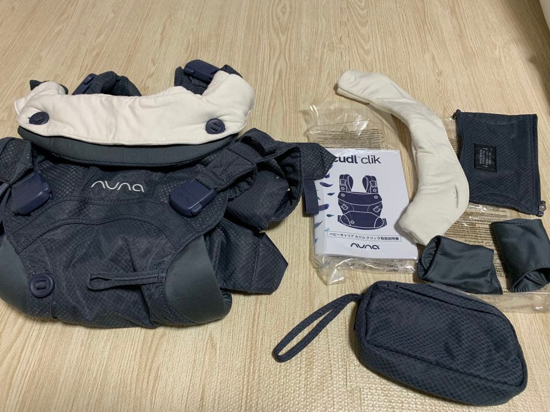 nuna 抱っこ紐 楽天市場】【レビューでプレゼント!】 抱っこ紐 ヌナ カドルクリック