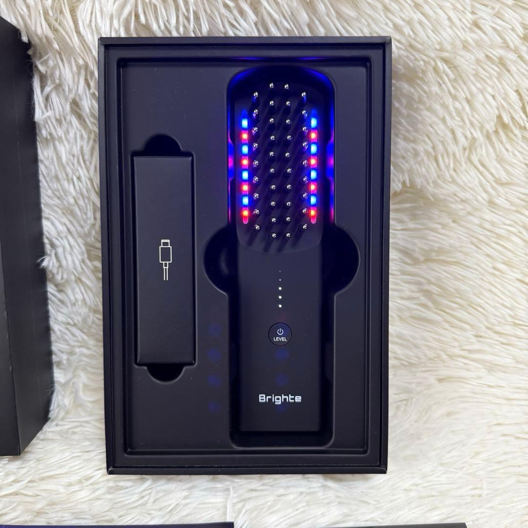 あいか様✨ELEKIBRUSH ブライト エレキブラシ 美顔器⭐️ - メルカリ