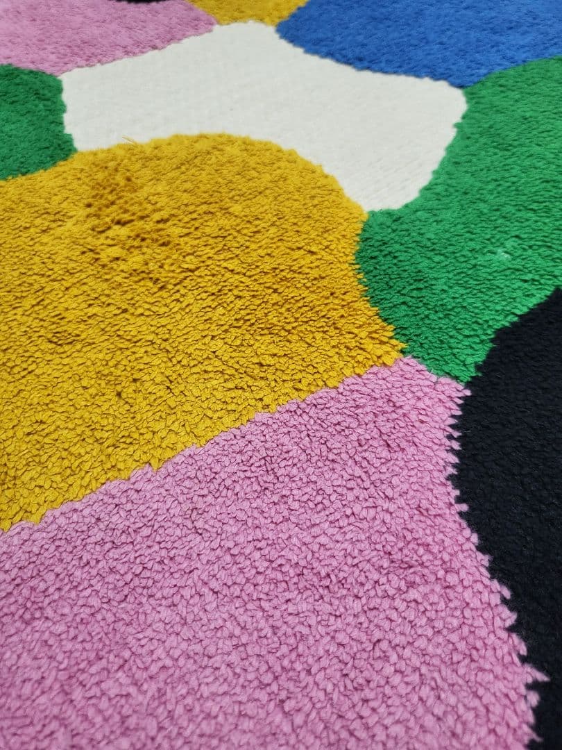 IKEA ラグ イドロッツハル マルチカラー - メルカリ