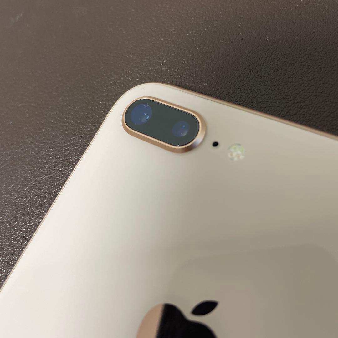 iPhone 8 Plusゴールド（SIMロックあり） - メルカリ